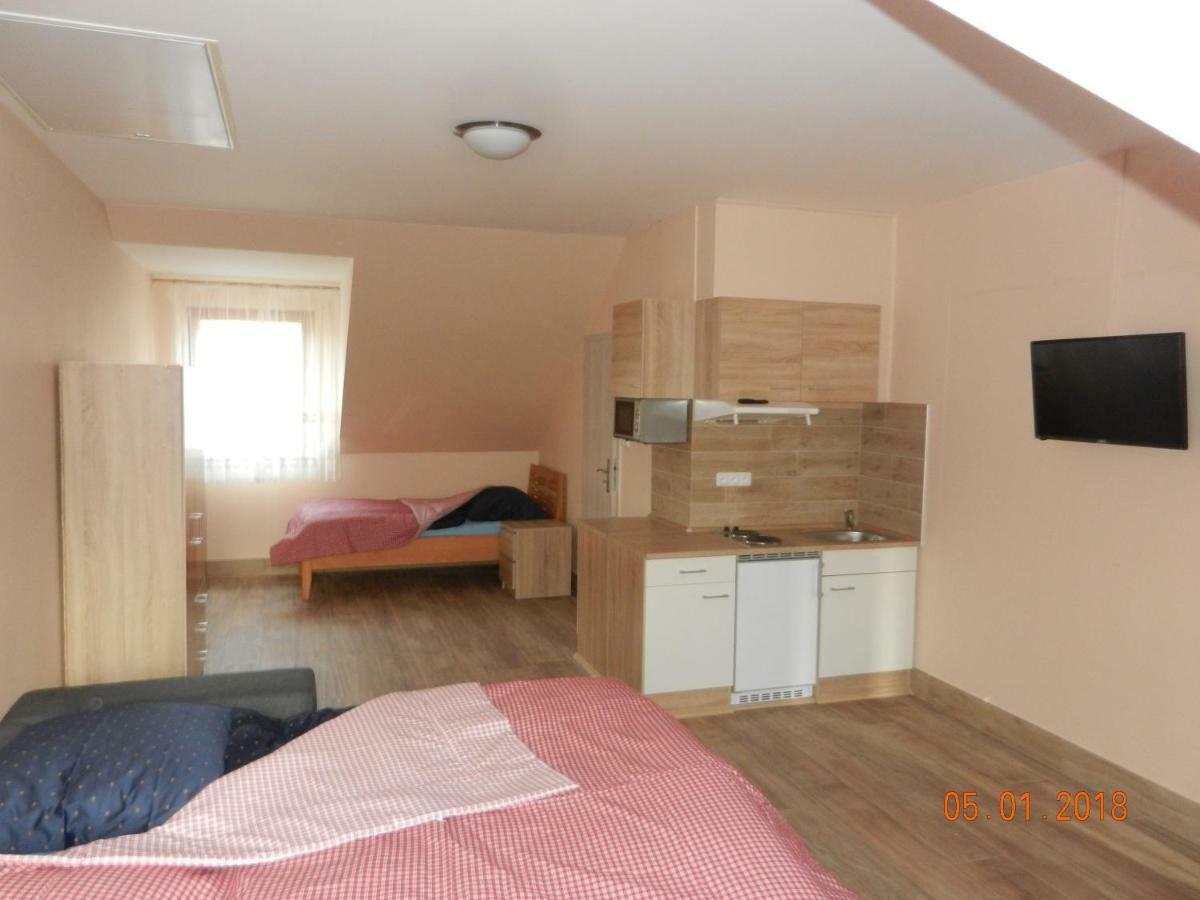 Amálka černín Apartment Zdice